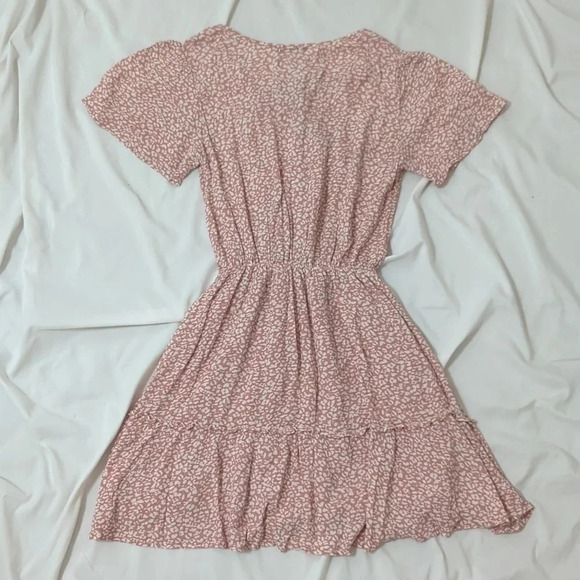 Abercrombie & Fitch Easy Waist Mini Dress, Color Dusty Pink Size XS - Picture 3 of 15